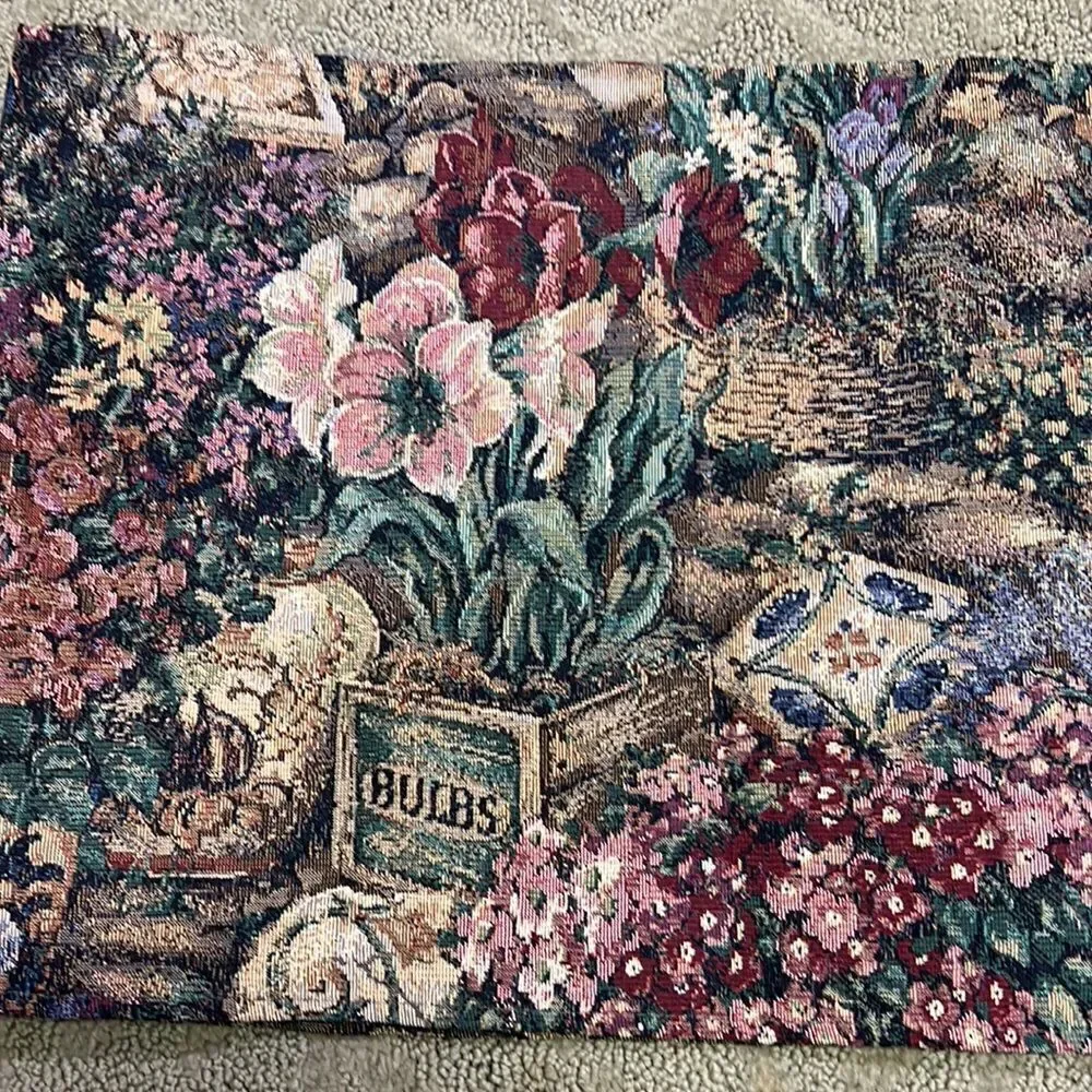 Floral Spring Table Runner Amaryllis Bulbs Hydrangeas Roses with Green Tassels